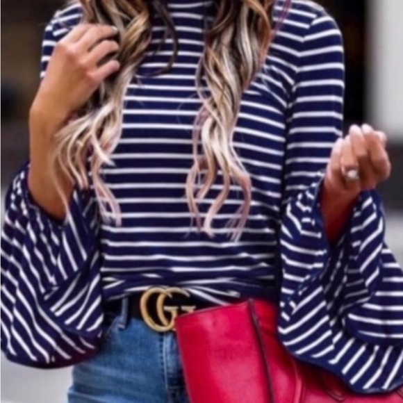 Striped Flare Sleeve Top - Picture 4 of 5